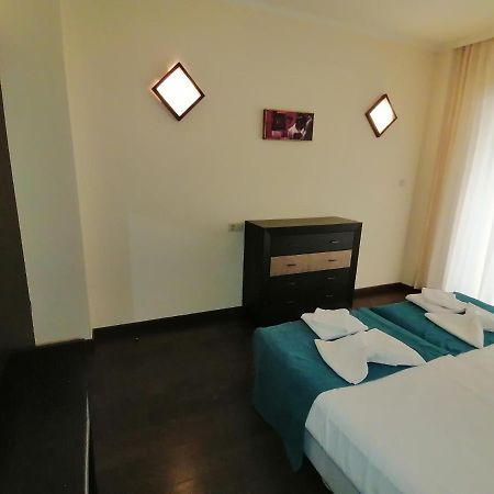Bendita Mare Apartment Golden Sands Exteriör bild
